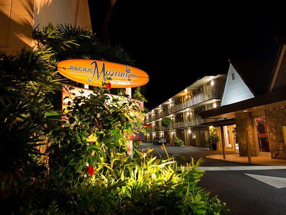 Pacific Marina Inn Airport Гонолулу Екстер'єр фото
