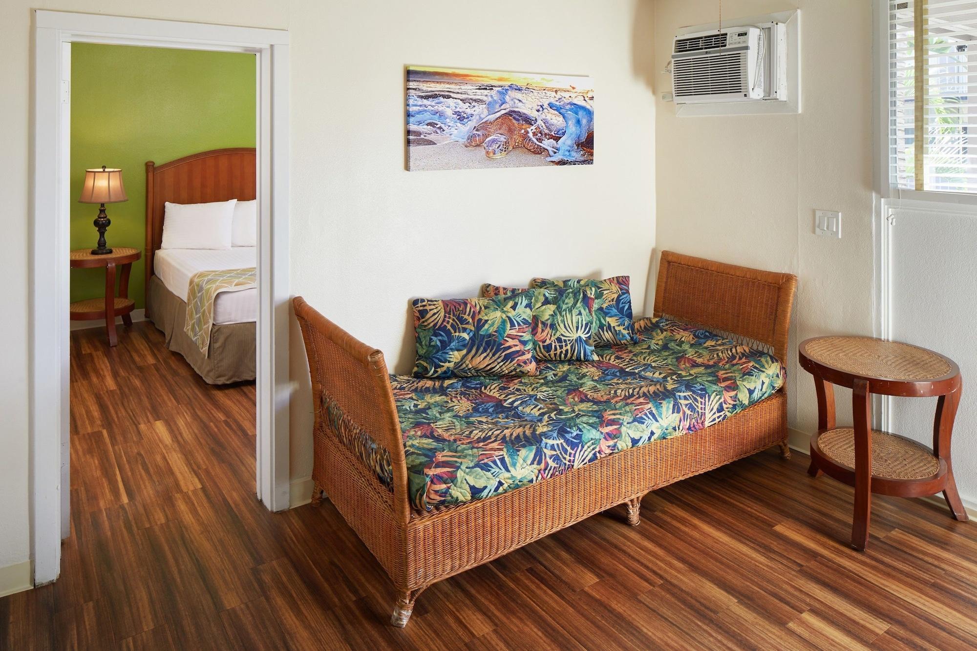 Pacific Marina Inn Airport Гонолулу Екстер'єр фото