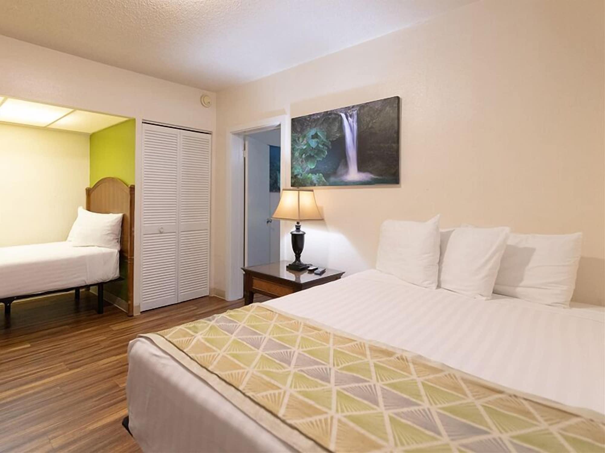 Pacific Marina Inn Airport Гонолулу Екстер'єр фото